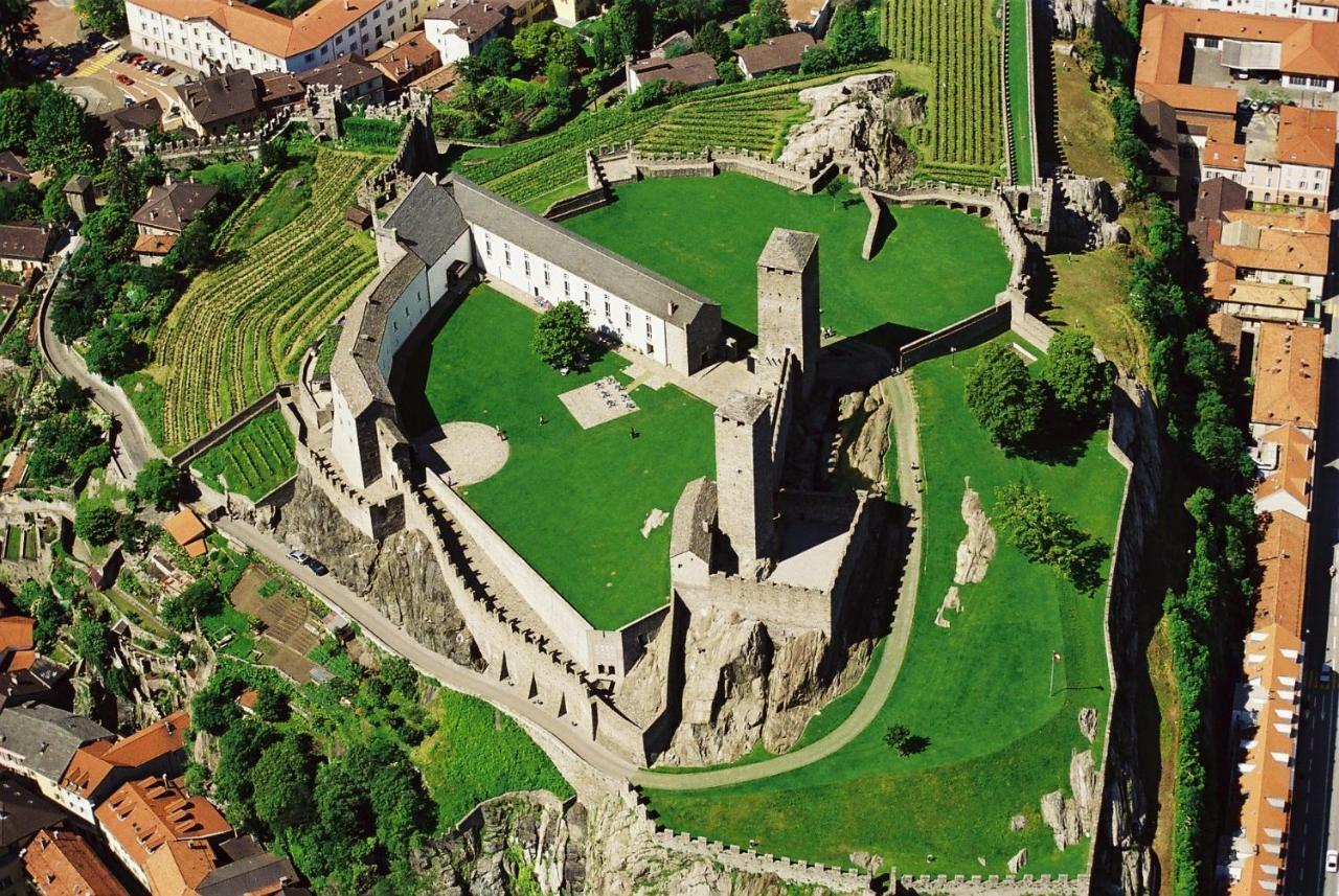 Apartmán Bellinzona Piazza Collegiata Exteriér fotografie